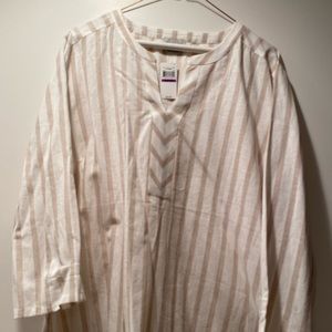 NEW with Tags Van Heusen blouse